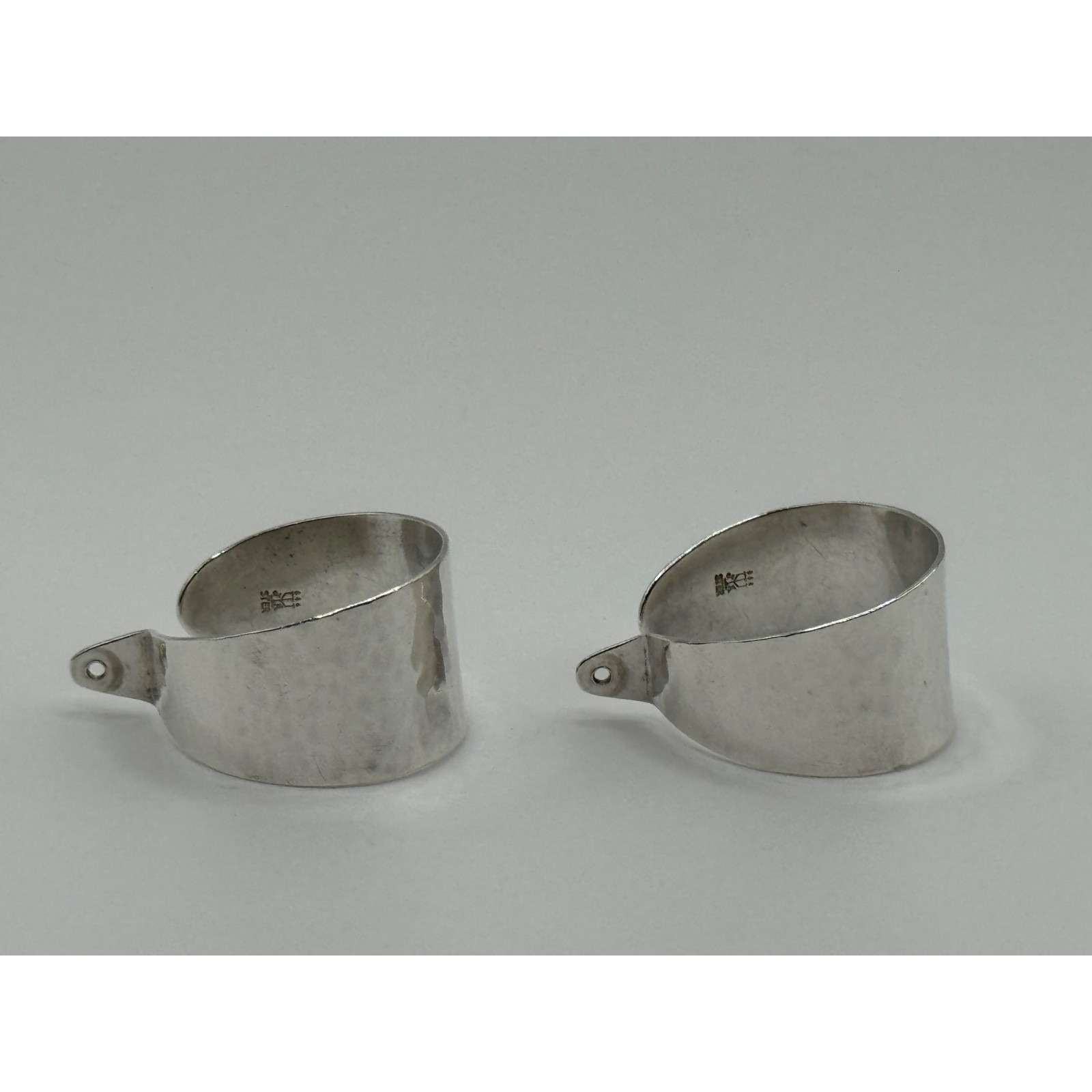 James Avery Retired Sterling Silver Hammered Earring Jackets Hoop